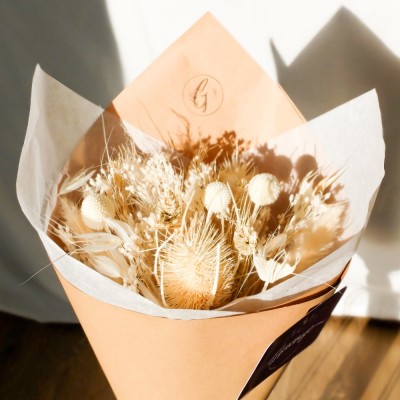 Bouquet de fleurs séchées et stabilisées sur-mesure