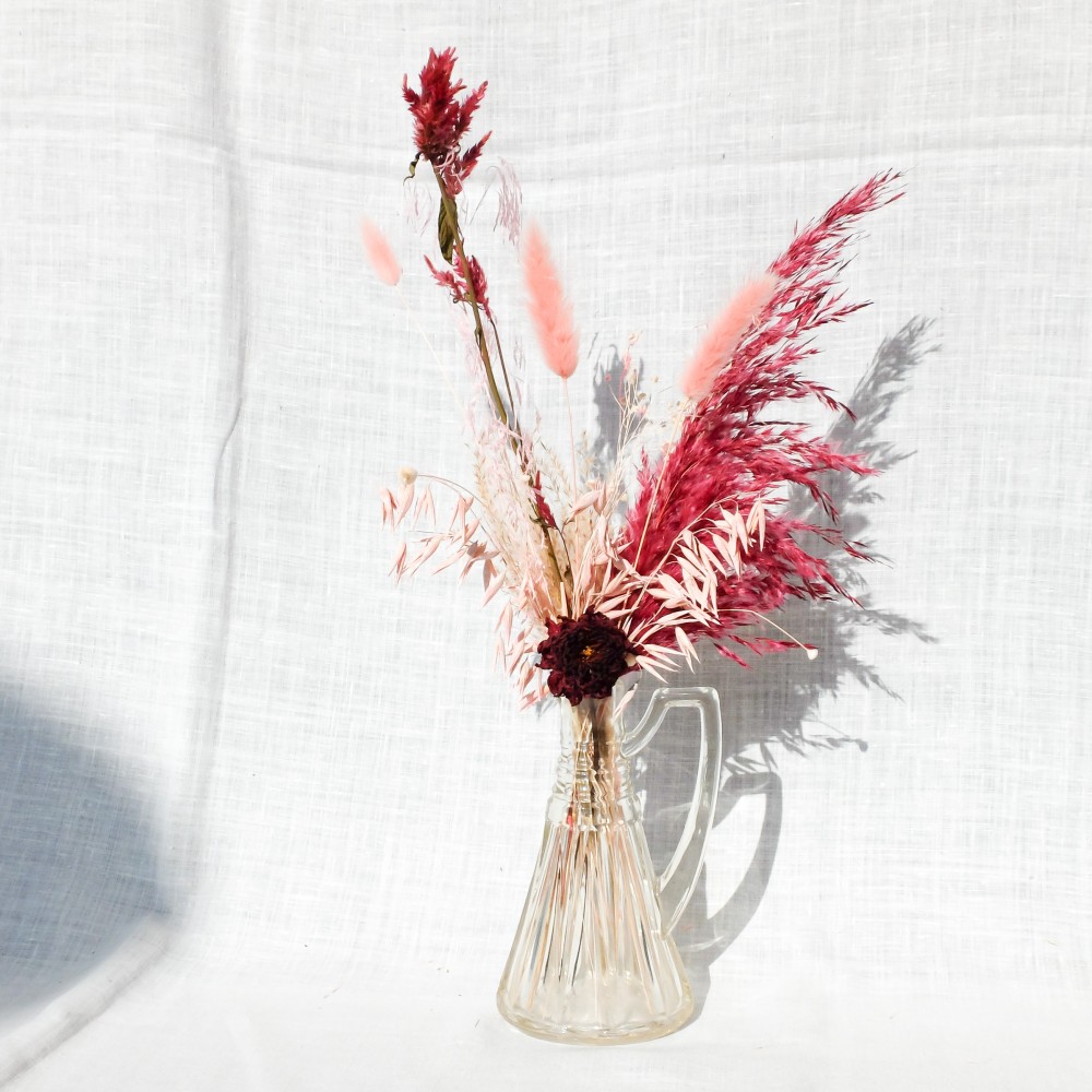 Bouquet de fleurs séchées et son vase chiné