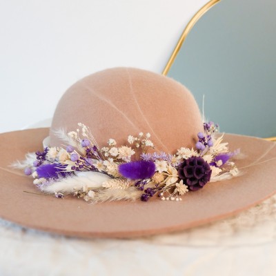 Ruban adaptable à tout chapeau en fleurs séchées blanches et violettes