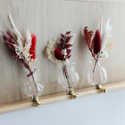 Lot de 3 mini bouquets dans leur vase à accrocher