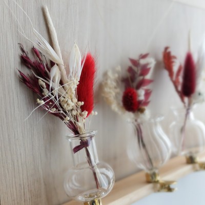 Lot de 3 mini bouquets dans leur vase à accrocher