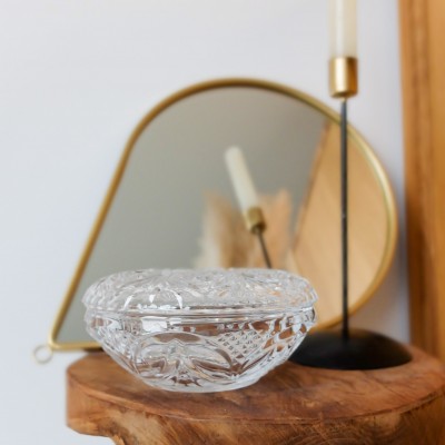 Bonbonnière en verre avec couvercle